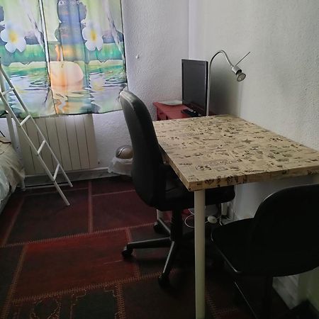 Habitacion Privada, Luminosa Y Bien Comunicada 马德里 外观 照片